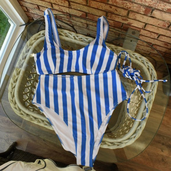 Cupshe Other - CupShe Multicolored Bikini NWT